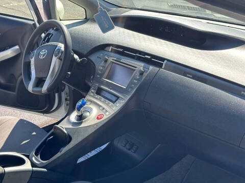 2013 Toyota Prius Plug-in Hybrid