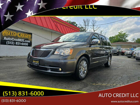 2014 Chrysler Town and Country for sale at Auto Credit LLC in Milford OH