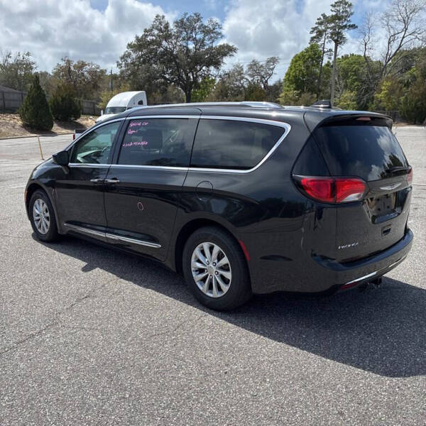 2019 Chrysler Pacifica Touring L