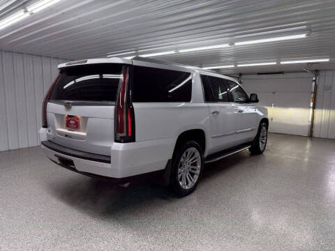 2017 Cadillac Escalade ESV Premium Luxury