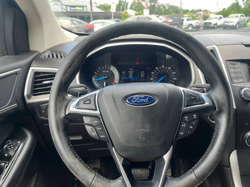 2017 Ford Edge SEL