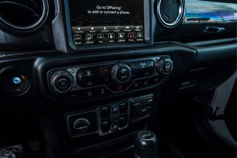 2020 Jeep Wrangler Unlimited Sahara Altitude