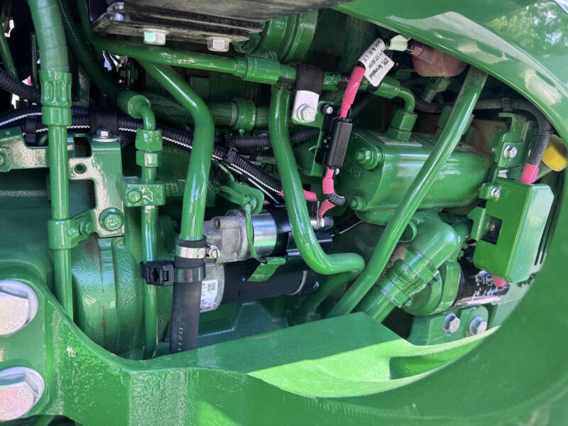 2024 John Deere 5075E