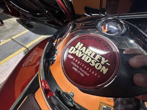 2023 Harley-Davidson FLHTCUTGAN - Tri Glide U