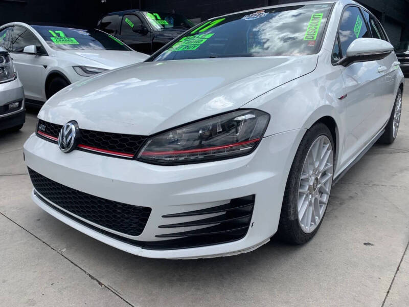 2017 Volkswagen Golf GTI S