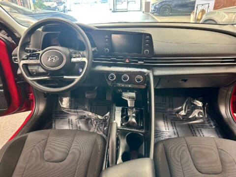 2023 Hyundai Elantra