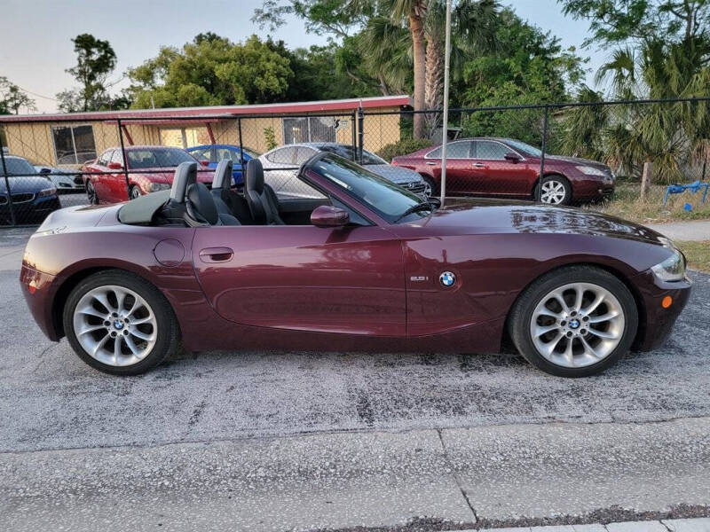 2005 BMW Z4 2.5i