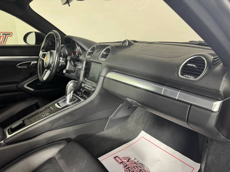 2018 Porsche 718 Cayman