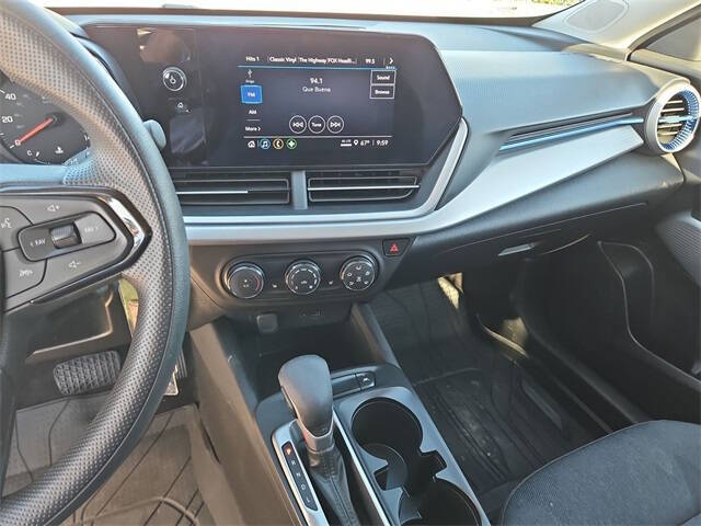 2024 Chevrolet Trax LS