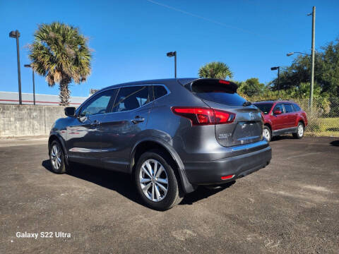 2017 Nissan Rogue Sport S