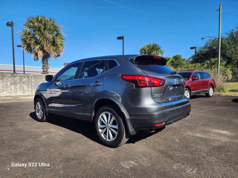 2017 Nissan Rogue Sport S
