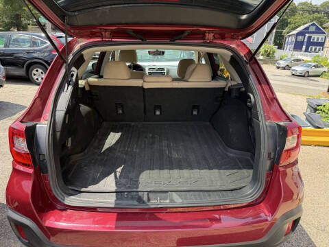2018 Subaru Outback 2.5i Premium