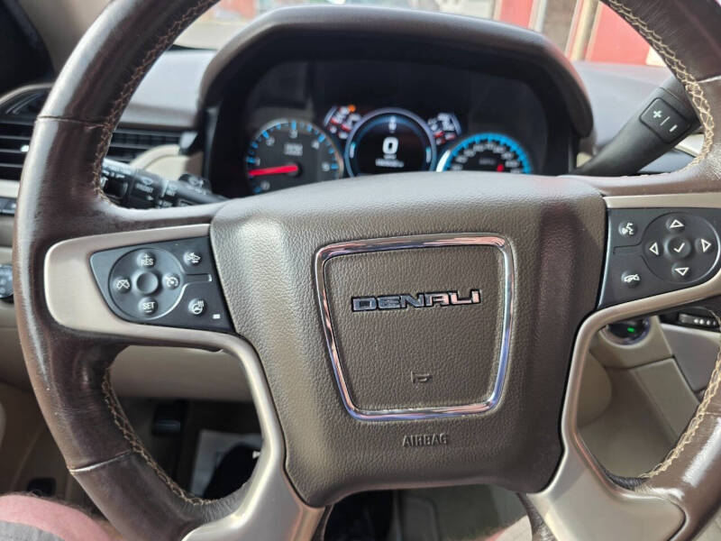 2017 GMC Yukon Denali