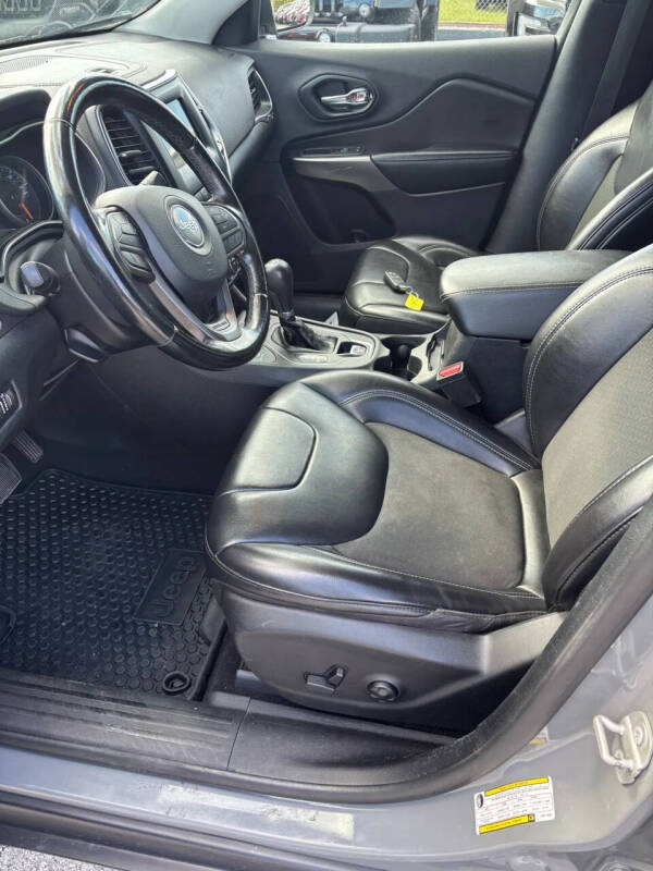 2020 Jeep Cherokee Latitude Plus