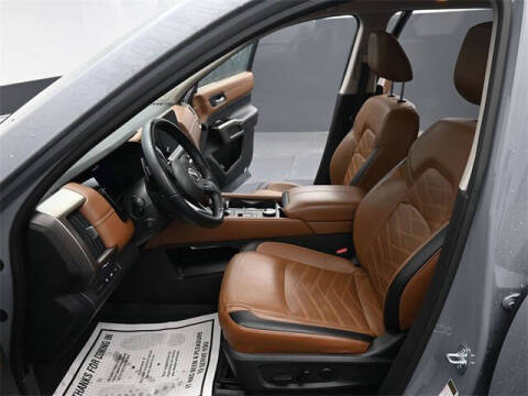 2022 Nissan Pathfinder Platinum