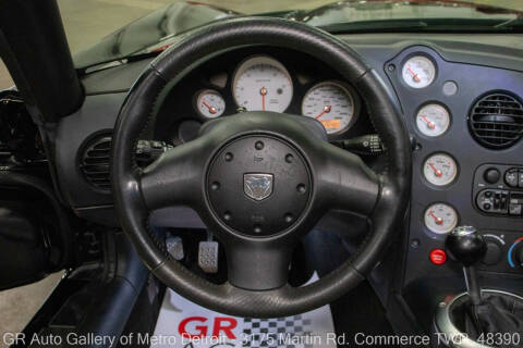 2004 Dodge Viper SRT-10
