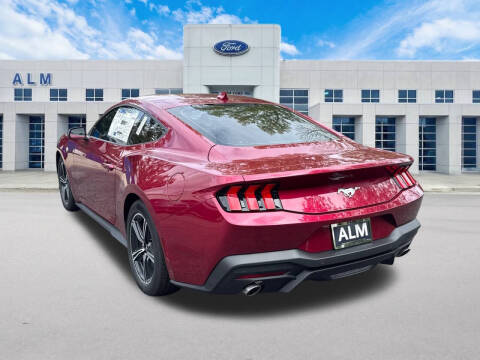 2025 Ford Mustang EcoBoost