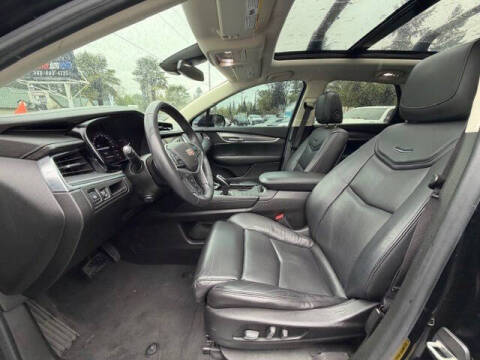 2017 Cadillac XT5 Luxury