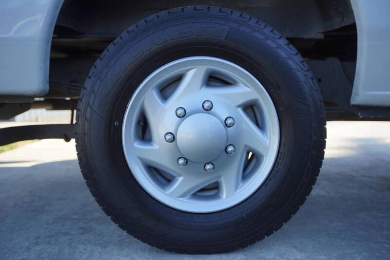 2014 Ford E-Series E-150