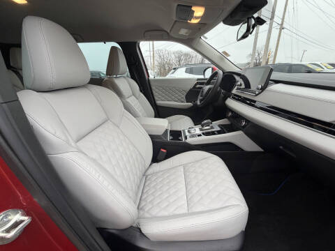 2023 Mitsubishi Outlander PHEV SEL