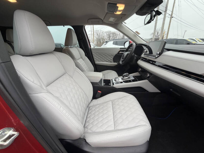 2023 Mitsubishi Outlander PHEV SEL