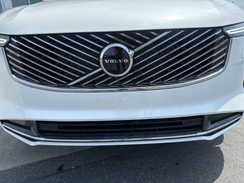 2026 Volvo XC90 B5 Core