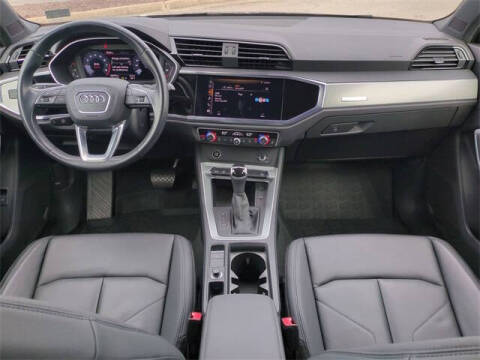 2021 Audi Q3 quattro S line Premium 45 TFSI