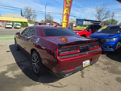 2023 Dodge Challenger GT