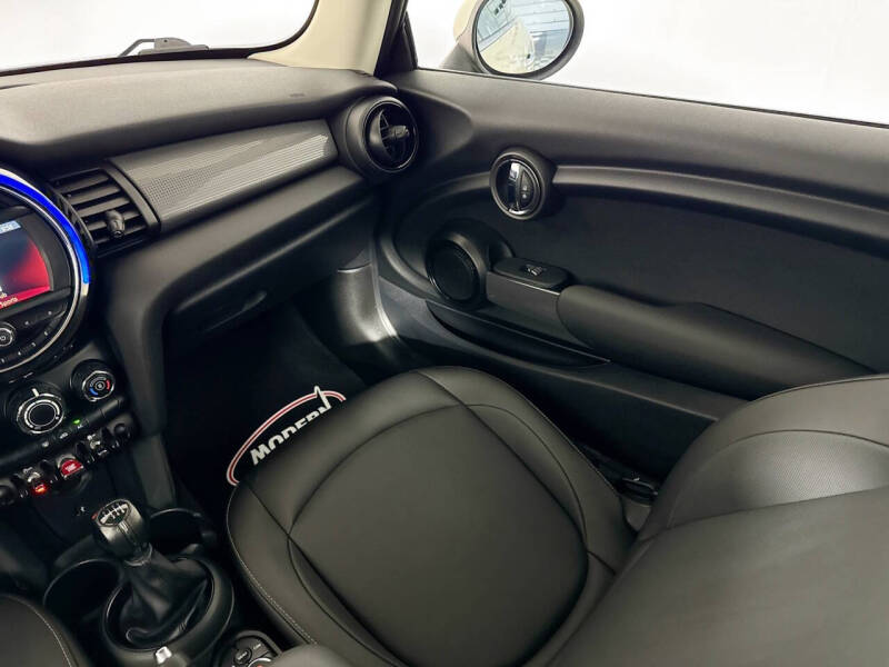 2019 MINI Hardtop 2 Door Cooper