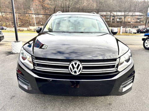2017 Volkswagen Tiguan 2.0T Wolfsburg Edition 4Motion