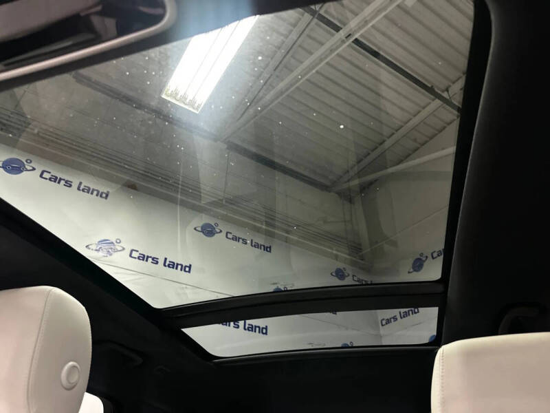 2023 Land Rover Range Rover Velar P250 R-Dynamic S