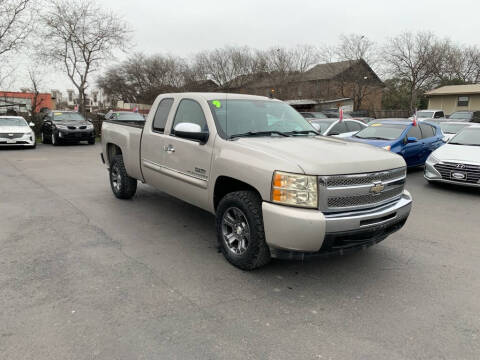 2009 Chevrolet Silverado 1500 for sale at Auto Solution in San Antonio TX