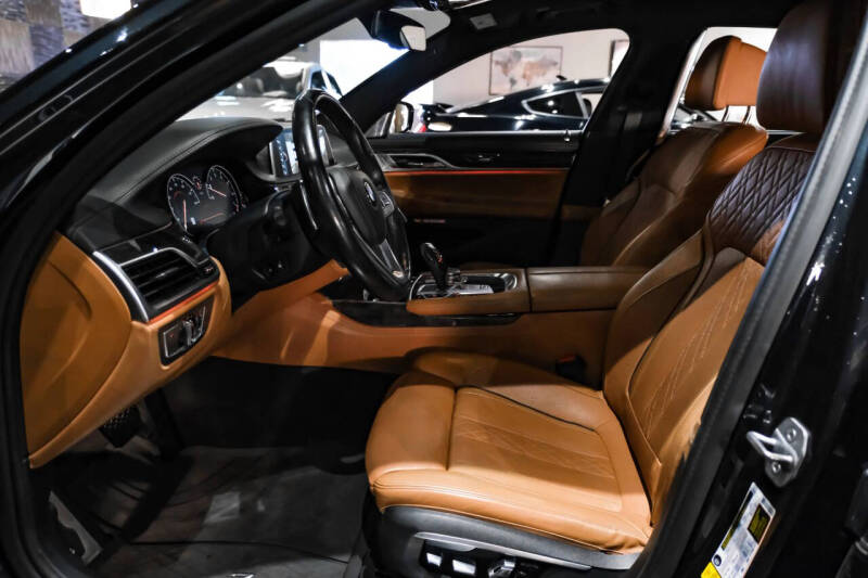2016 BMW 7 Series 750i xDrive