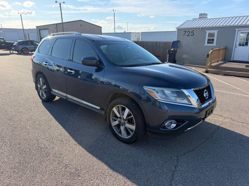 2013 Nissan Pathfinder Platinum