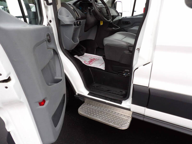 2017 Ford Transit
