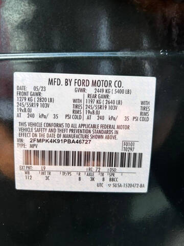 2023 Ford Edge Titanium