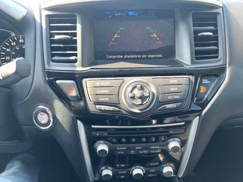 2019 Nissan Pathfinder S