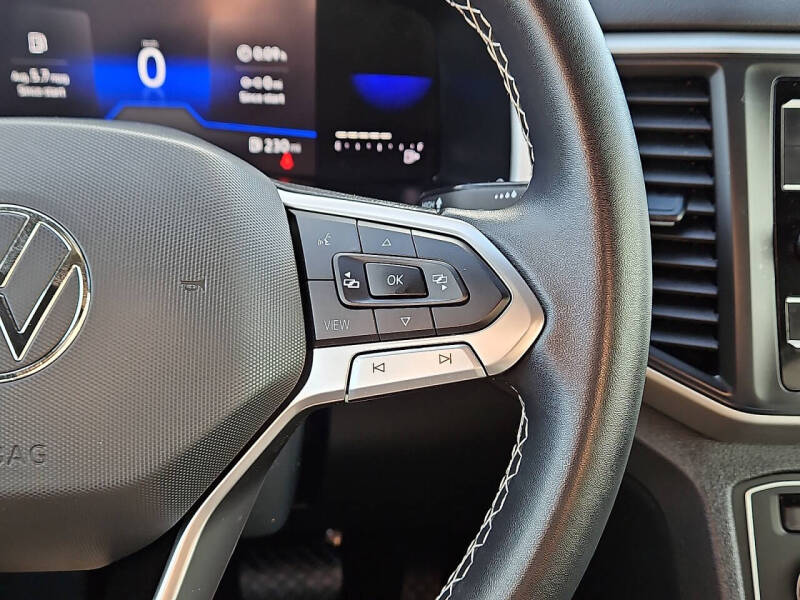 2022 Volkswagen Atlas Cross Sport SE 4Motion