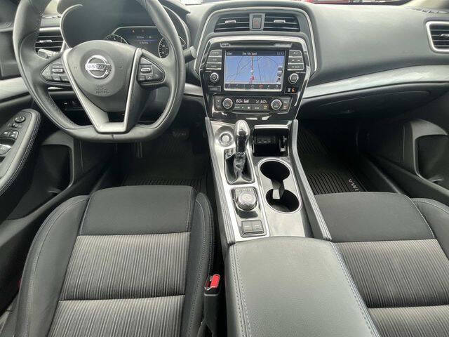 2017 Nissan Maxima