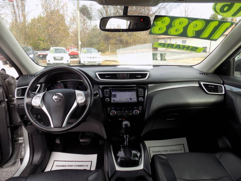 2016 Nissan Rogue SL