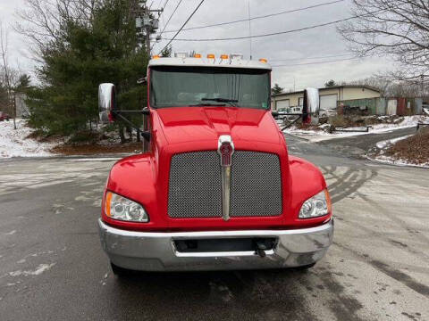 2022 Kenworth T270