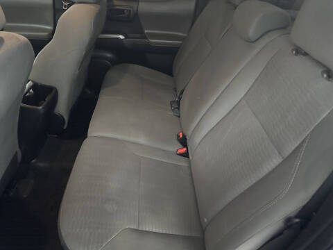 2016 Toyota Tacoma SR5 V6