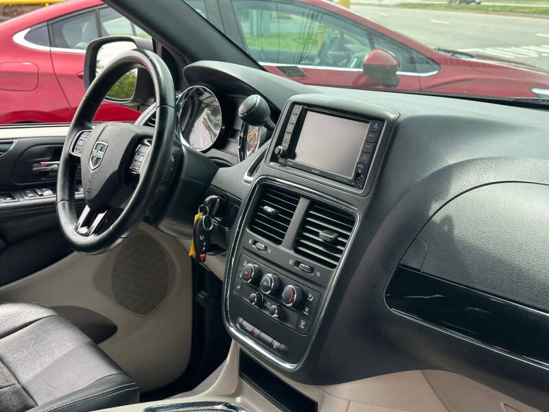 2017 Dodge Grand Caravan SXT