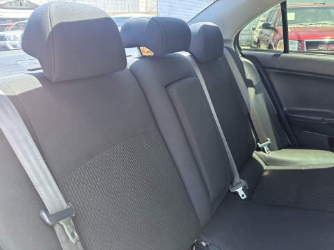 2017 Mitsubishi Lancer LE