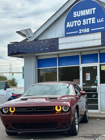 2018 Dodge Challenger for sale at SUMMIT AUTO SITE LLC in Akron OH