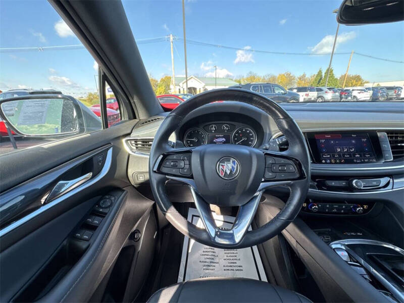 2023 Buick Enclave Essence