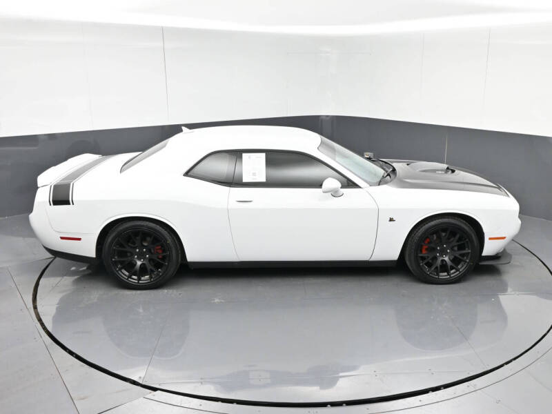 2017 Dodge Challenger R/T Plus