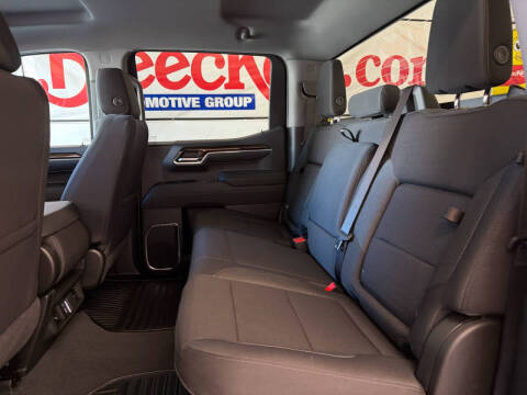 2026 GMC Sierra 1500 Elevation Standard