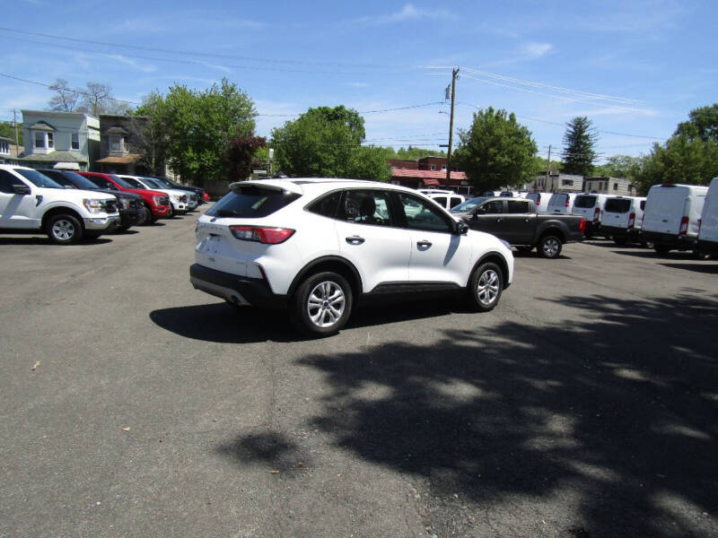 2022 Ford Escape S