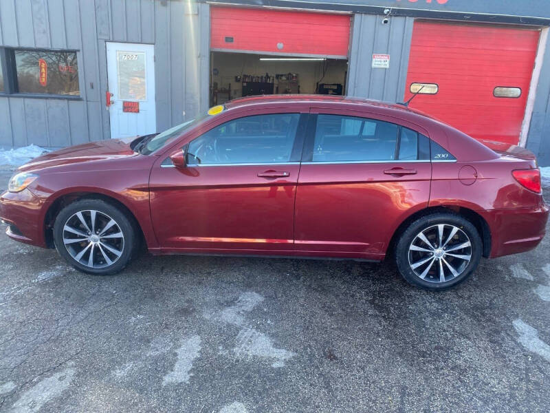 2013 Chrysler 200 Touring